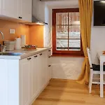 Frida's Old House *