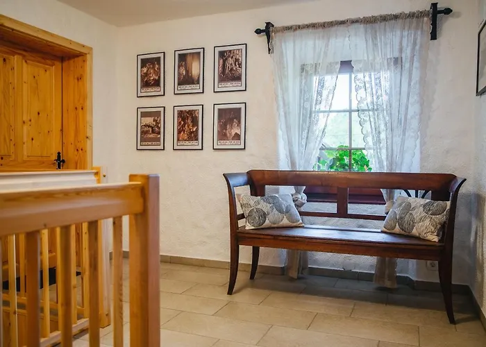 Frida's Old House דירה בלד